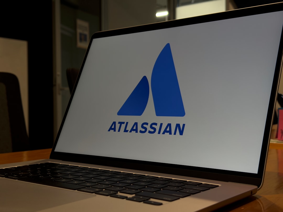 laptop-displaying-the-atlassian-logo-ryticsv2due